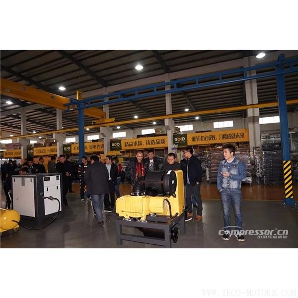 【壓縮機】葆德控股2018新品發布會暨表彰大會隆重舉行 行業資訊 第4張 【壓縮機】葆德控股2018新品發布會暨表彰大會隆重舉行 - TECO東元電機 | 變頻器·伺服電機·減速機·電機解決方案